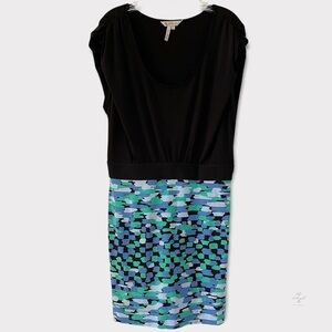 BCBGeneration Black Floral Blue Green‎ Print  Sleeveless Blouson Short Dress